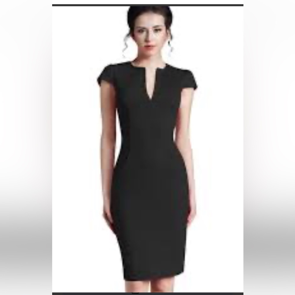 Black Gathered Cap Sleeve Dress with deep V-neck and Smooth Fit   size 20